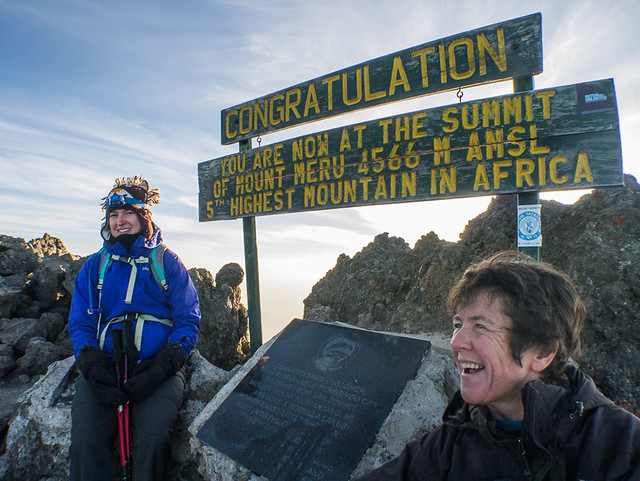 Mount-Meru-summit